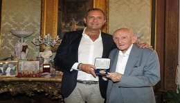 de Magistris ha incontrato il partigiano Di Paola delle Quattro Giornate di Napoli