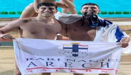 La Rari Nantes Arechi sbanca Messina e conquista la promozione in A2