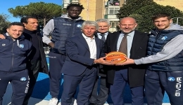 Caivano: la GeviNapoli basket all'inaugurazione del playground al Parco Verde