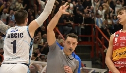 GeviNapoli Basket - V. L. Pesaro 93-75, MIlicic: soddisfatto dell'energia difensiva