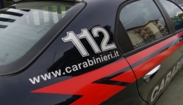 Cercola: carabiniere si lancia tra le fiamme e salva un'anziana
