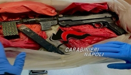 Napoli, Rione Sanità: i CC tornano nei cunicoli e rinvengono un fucile mitragliatore
