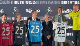 La SSC Napoli ha presentato i ritiri estivi