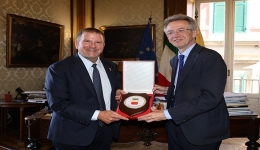 Napoli: Il sindaco Manfredi riceve l'Ambasciatore USA