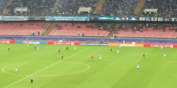 Napoli, con la Fiorentina, tre punti per sperare nel secondo posto.