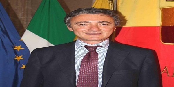 Napoli, Ass. Calabrese: al via la gara per ammodernare tutti i semafori della città