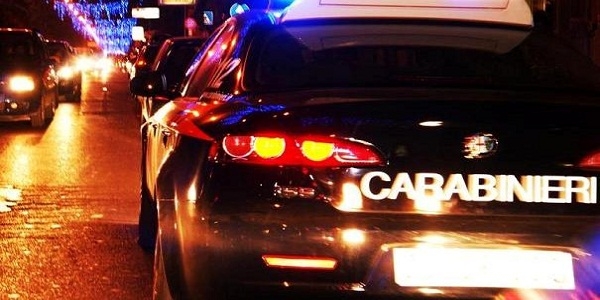 Giugliano: i carabinieri arrestano un marito violento