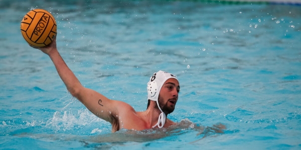Prota Giurleo Ischia, vittoria con brivido all'esordio contro la Rari Nantes Napoli