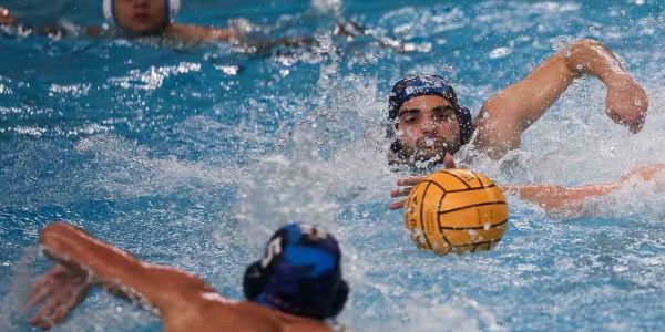 Pallanuoto, serie B: RN Arechi - Acese 14-7. Andrea Fortunato rientra e realizza due gol