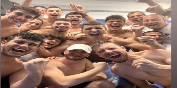 Rari Nantes Arechi - Basilicata 13-8. Gli Invicti dominano anche gara 2 e volano in finale play-off