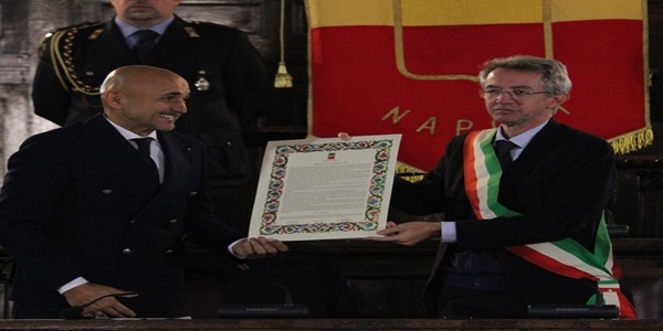 Cittadinanza onoraria a Spalletti. L’allenatore: fortissimo legame umano tra me e i napoletani