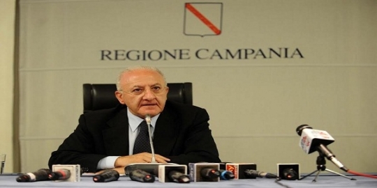 Campania: emergenza roghi, task force dell'esercito e aiuti alle imprese danneggiate