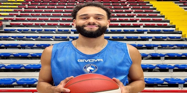 GeviNapoli Basket: è arrivato Ennis