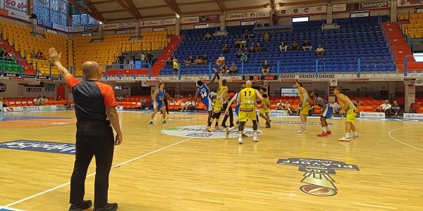 Ancora una sconfitta per la GeviNapoli Basket al Memorial Pentassuglia