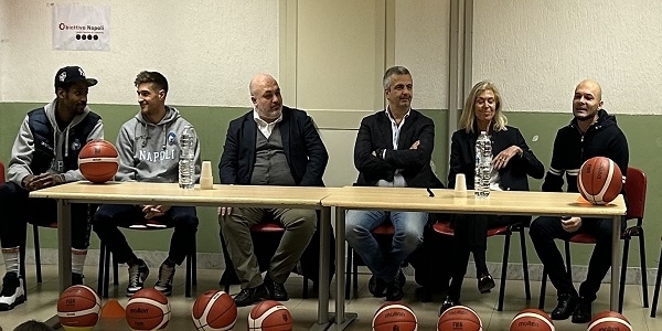 Napoli Basket e Fondazione Laureus Italia inaugurano un nuovo canestro