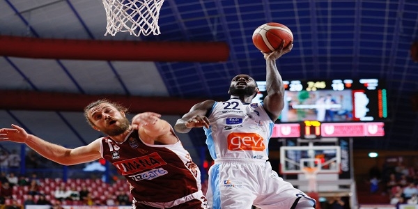 Umana Reyer Venezia-Gevi Napoli Basket 82-71, Buscaglia: abbiamo combattuto, serviva più pazienza