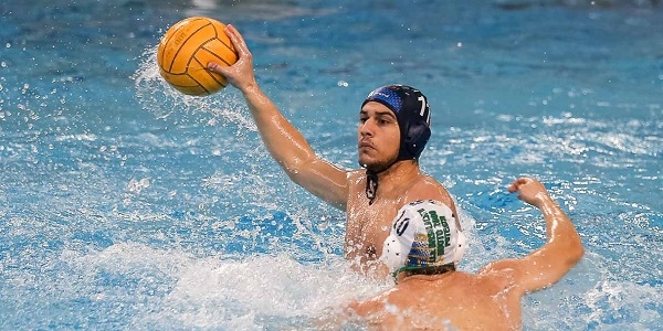 Rari Nantes Arechi - Etna 12-7. Gli 'Invicti' confermano il primato in classifica