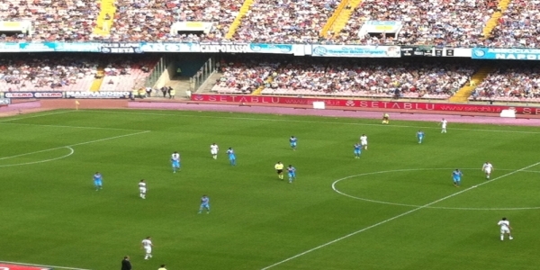 Lecce - Napoli 1-4: una doppietta di Llorente, Insigne e Fabian Ruiz stendono i salentini