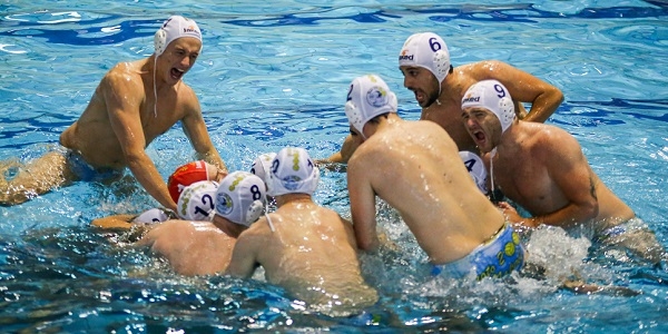 L'AC Group Nuoto 2000 si scatena e impone il primo stop alla Di Iorio Ischia Marine Club