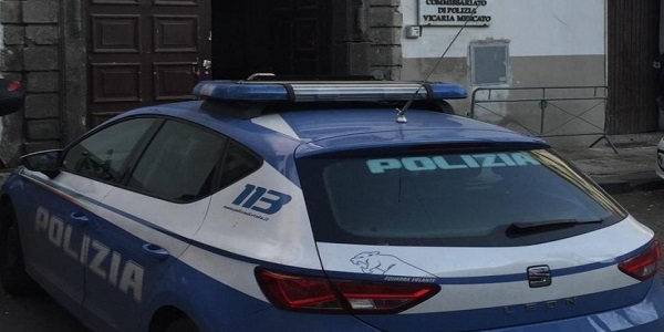 Napoli: operazione antidroga della Polizia nel quartiere Vicaria-Mercato