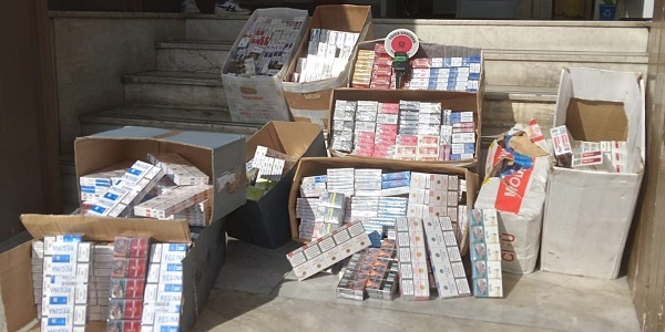 Napoli: la Municipale sequestra 7.138 pacchetti di sigarette di contrabbando
