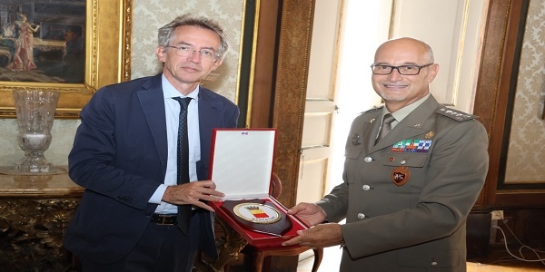 Napoli: il Sindaco Manfredi riceve il Generale Vasco Angelotti