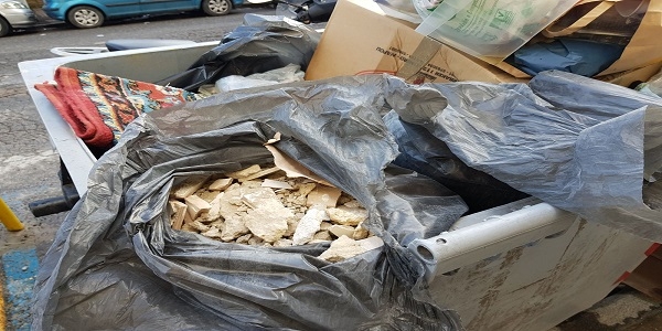 Napoli: sversamento illecito di rifiuti, interventi della Municipale