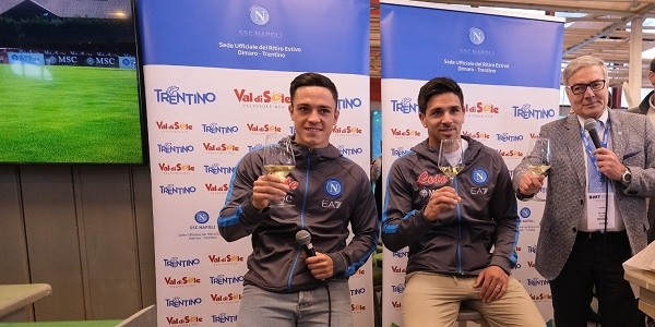 BMT Napoli: Il ministro Santanchè, Simeone e Raspadori nello stand del Trentino