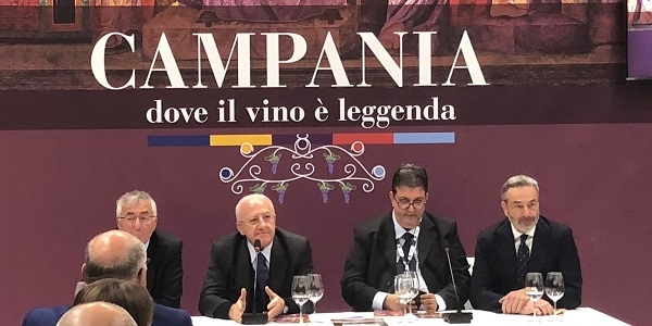 La Regione Campania al Vinitaly 2018. De Luca: settore in crescita e sempre più competitivo