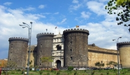 Napoli: domani - Restituzioni Rubrica Napoletana Musica e letteratura fanno amicizia -