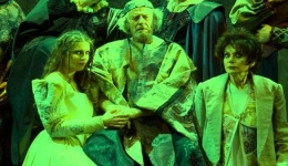 Teatro: 'Lear, la storia. Al Mercadante, Rigillo interpeta il dramma di  William Shakespeare