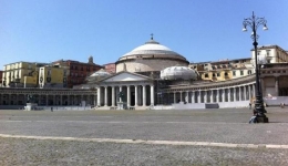 Napoli, notte di San Lorenzo: a Piazza del Plebiscito il concerto 'Mandolini sotto le stelle'.