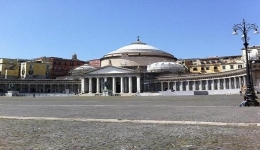 Napoli: Festa della Befana 2018 in piazza del Plebiscito