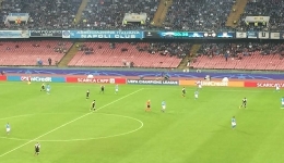 Napoli, con la Fiorentina, tre punti per sperare nel secondo posto.