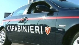Napoli: i CC arrestano un uomo per tentata rapina ed estorsione