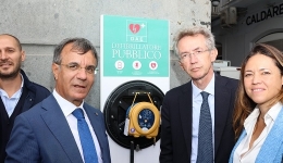 Napoli: 50.000 prestazioni sanitarie erogate nella due giorni del villaggio 'Salute per tutti'