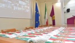 Il Questore di Napoli consegna la sciarpa tricolore ai neo-funzionari della Polizia