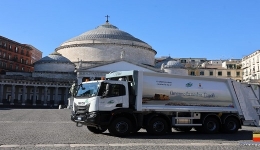 Napoli: presentati i nuovi mezzi Asia e gli ispettori ambientali