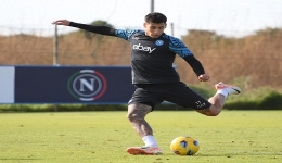 Castel Volturno: il Napoli prepara il match con il Barcellona