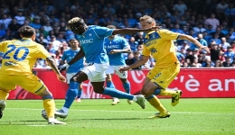 Napoli - Frosinone 2-2, Calzona: gestione della gara sbagliata