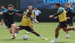 Castel Volturno: il Napoli si  allenato stamattina. Domani il match con il Bologna