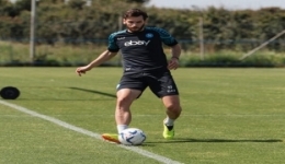 SSC Napoli: Kvara vince l'MVP di maggio powered by MSC