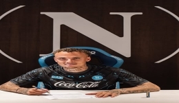SSC Napoli: ufficiale lingaggio di Lang