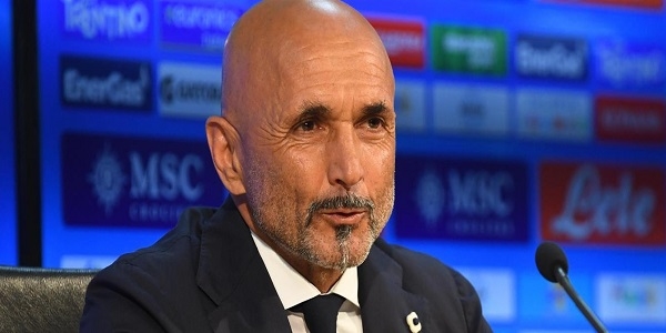 Spalletti: orgoglioso di essere qui, Napoli completa il mio tour dell'anima