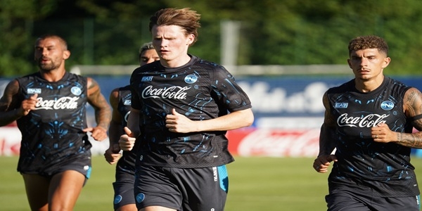 SSC Napoli: Primo allenamento alla SKI.IT Arena e il lavoro è già intenso
