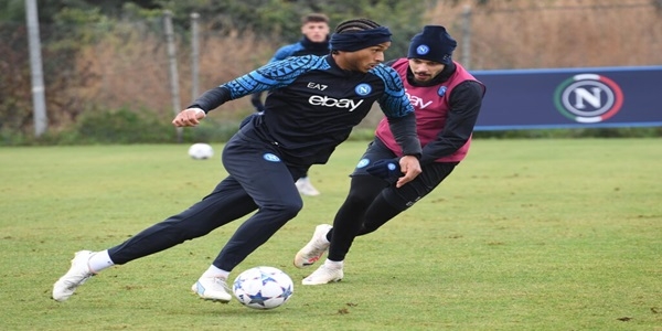 Castel Volturno: Il Napoli prepara la gara con il Real Madrid