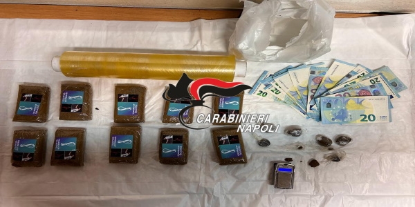 Forio d'Ischia: i CC arrestano un 18enne per possesso di hashish