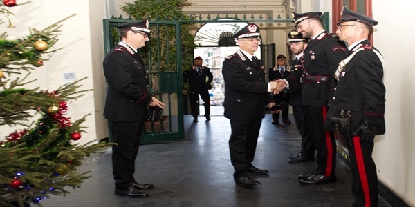 Il Generale La Gala visita il Comando Provinciale di Napoli per gli auguri di Natale