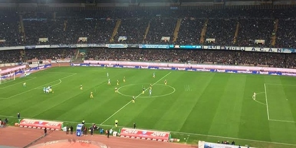 Il Napoli perde una grande occasione per riagganciare la vetta