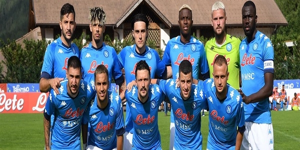 Napoli - Bassa Anaunia 12 - 0. Gli azzurri vincono la prima amichevole